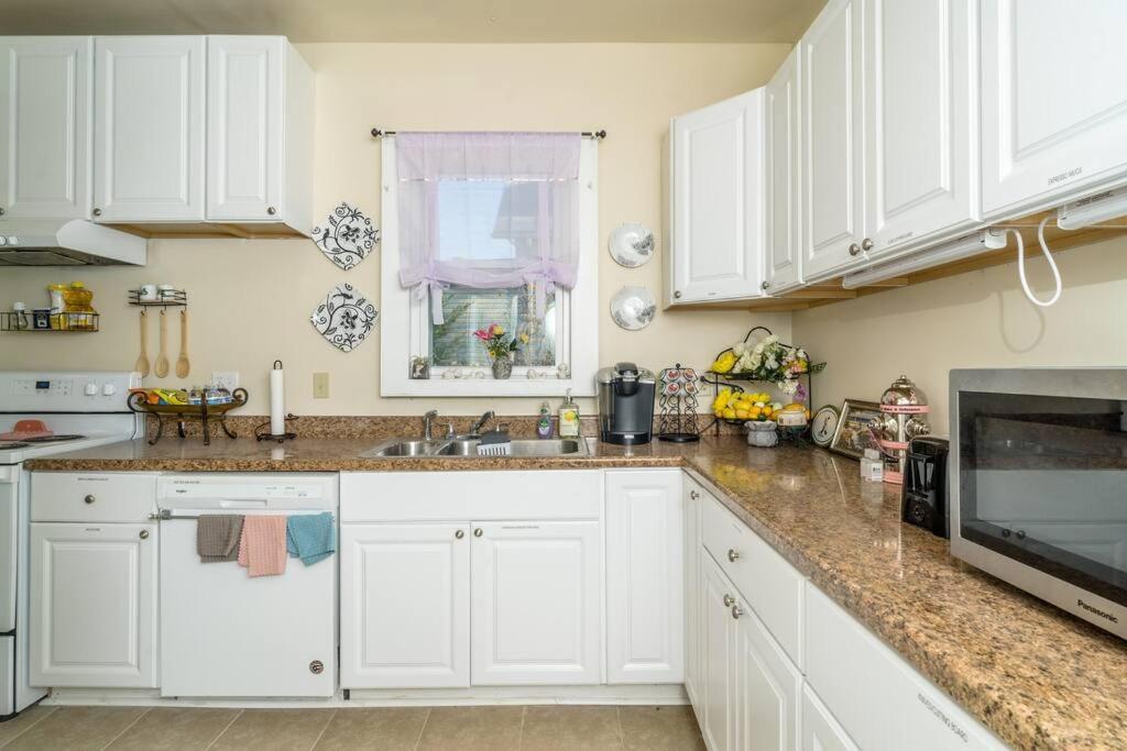 Dog And Family Friendly 4Br W Wifi And Fenced Yard By Zen Living Short Term Rental Luray Dış mekan fotoğraf
