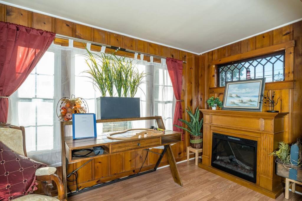 Dog And Family Friendly 4Br W Wifi And Fenced Yard By Zen Living Short Term Rental Luray Dış mekan fotoğraf